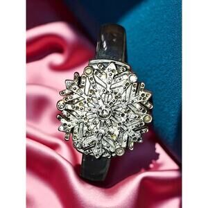 Snowflake Watch, Silvertone Ladies Watch, Flip Top